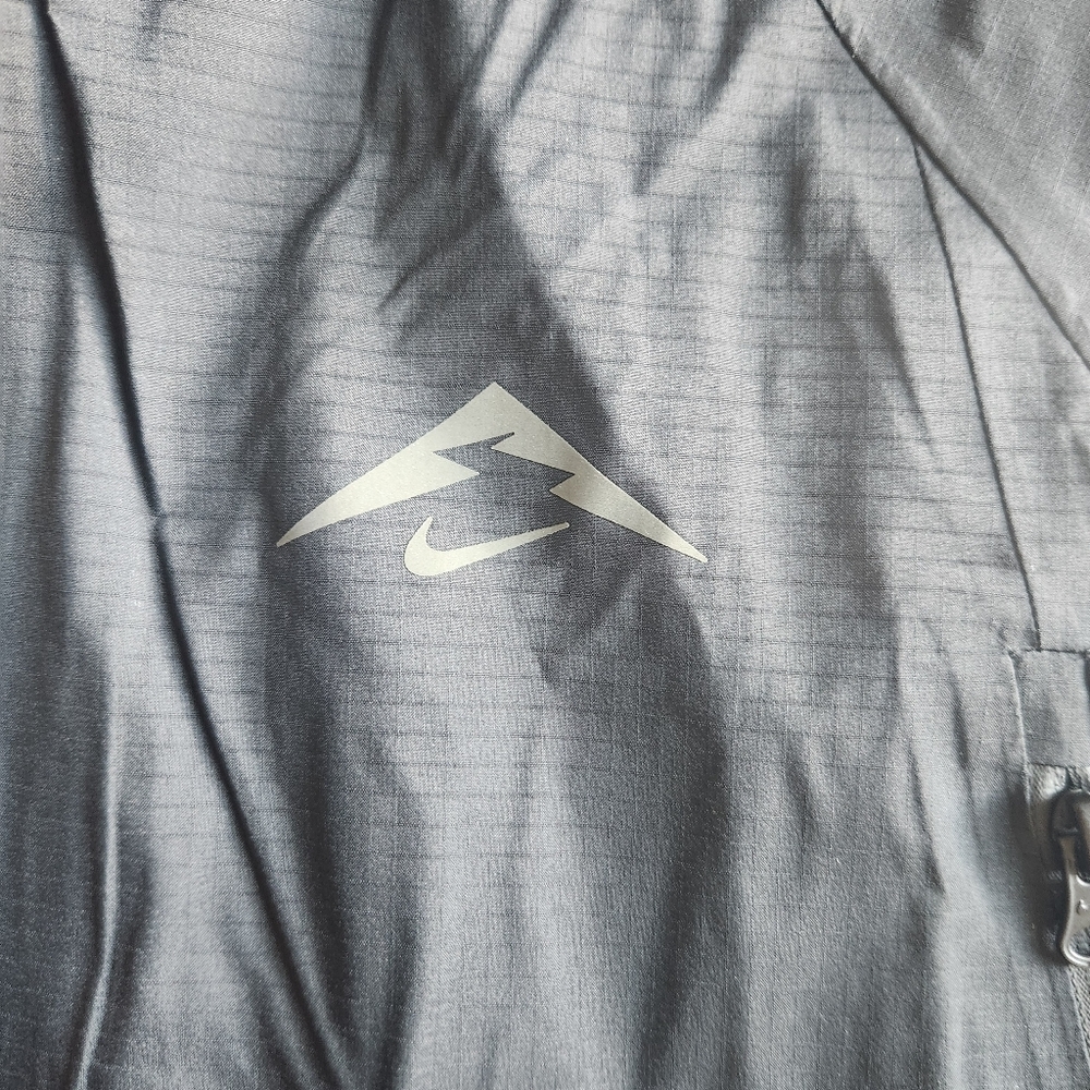 Nike Trail Storm-FIT ADV Running Jacket Size Large - Picture 4 of 7